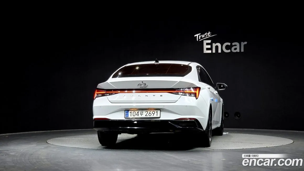 Hyundai AVANTE — фото 4