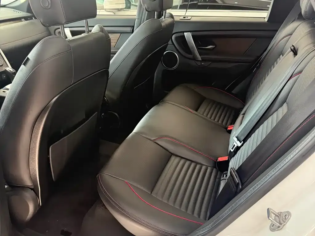 Land Rover Discovery Sport — фото 4