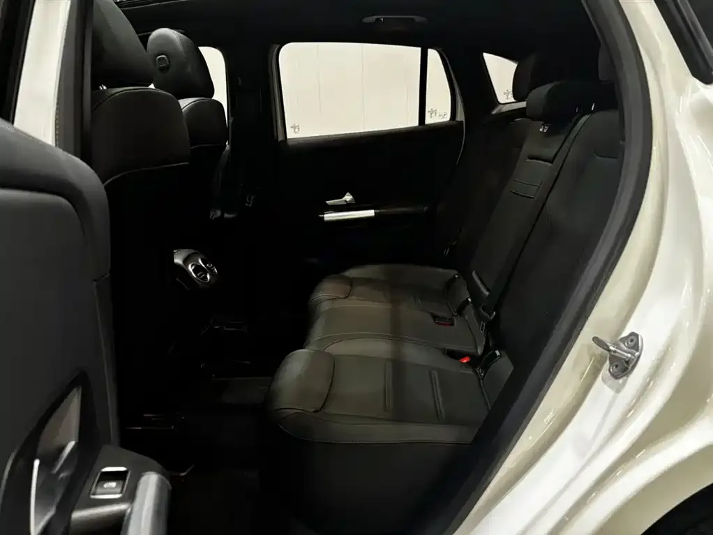 Mercedes-Benz GLA — фото 2
