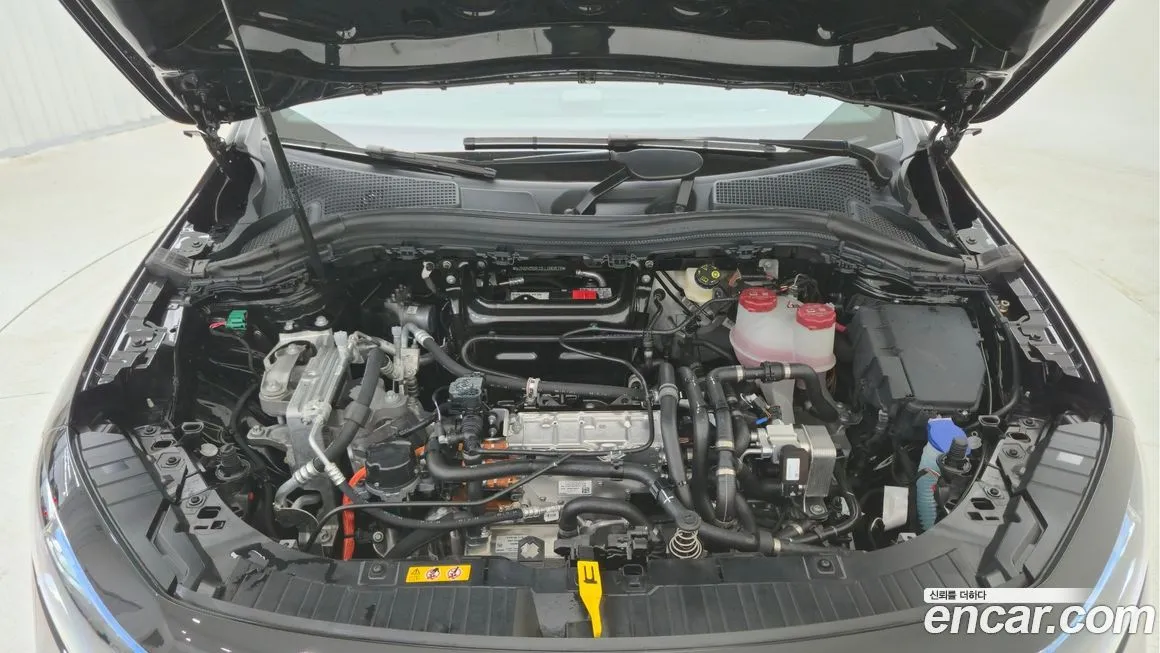 Mercedes-Benz EQA — фото 10