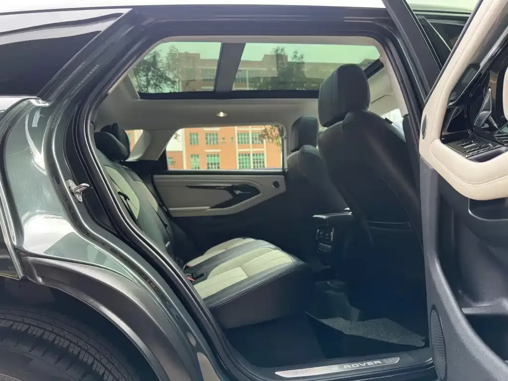 Land Rover Evoque — фото 4