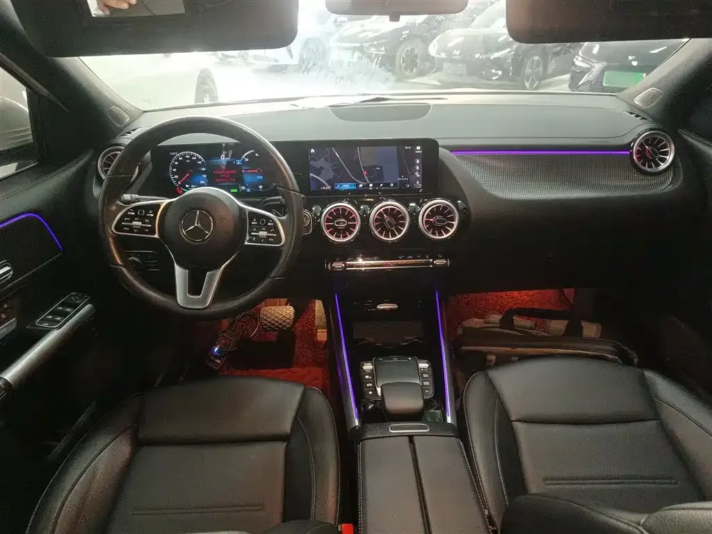 Mercedes-Benz EQA — фото 10