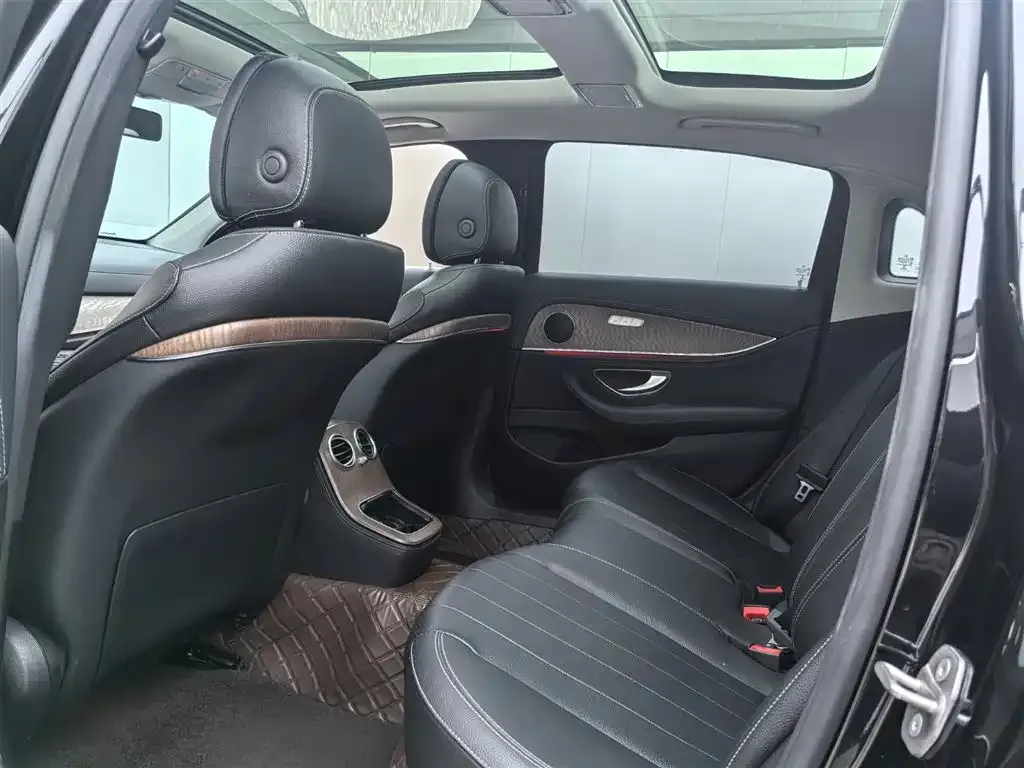 Mercedes-Benz E-Class New Energy — фото 4