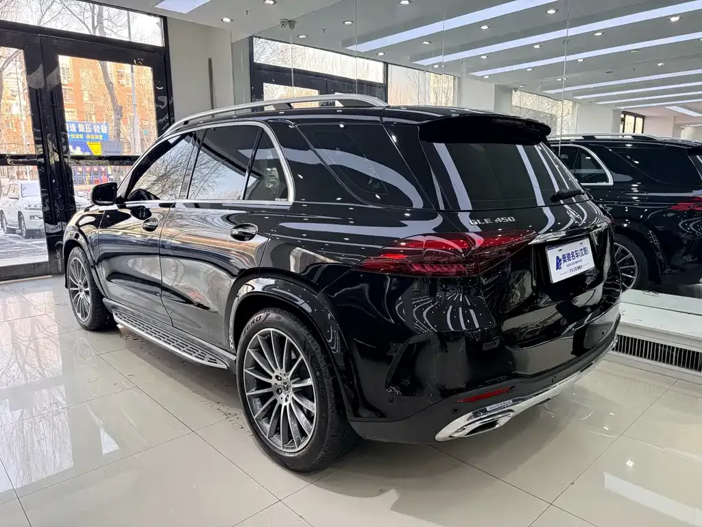 Mercedes-Benz GLE — фото 6