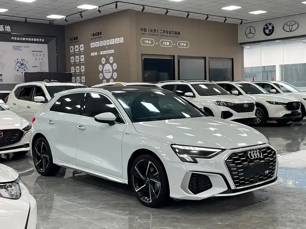 Audi A3 — фото 2