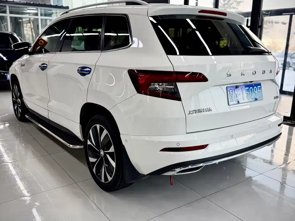 Skoda Karoq — фото 8