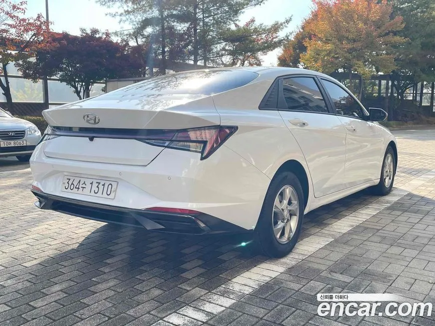 Hyundai AVANTE — фото 6