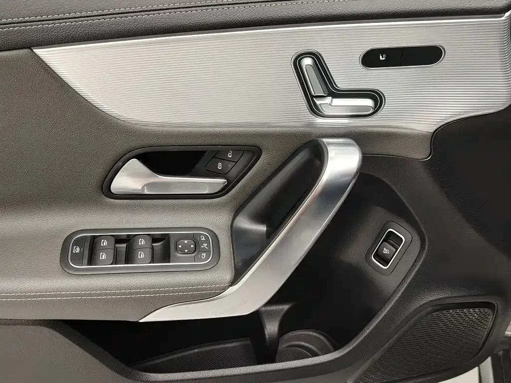 Mercedes-Benz A-Class AMG — фото 10