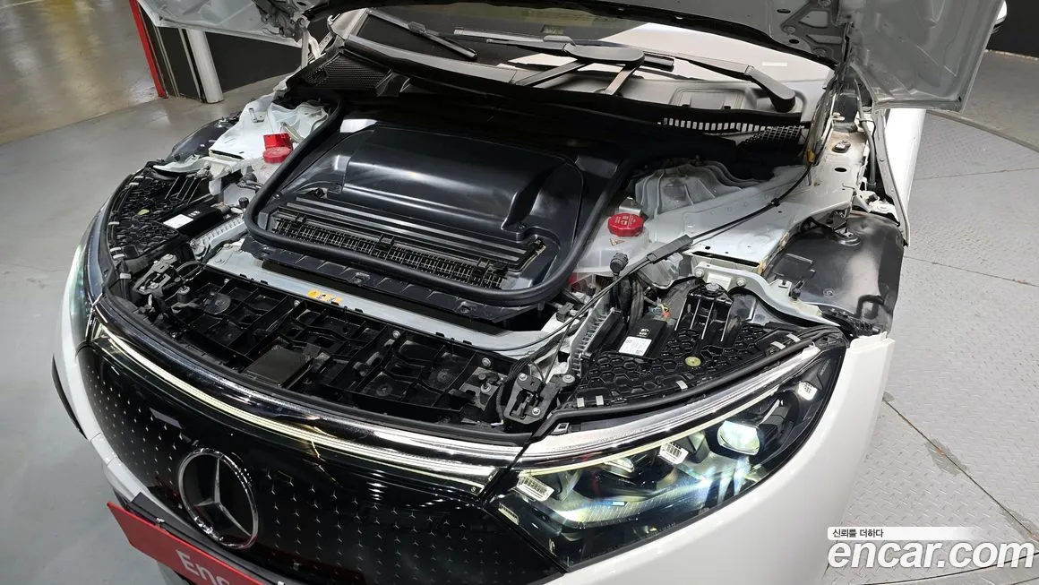 Mercedes-Benz EQS — фото 10
