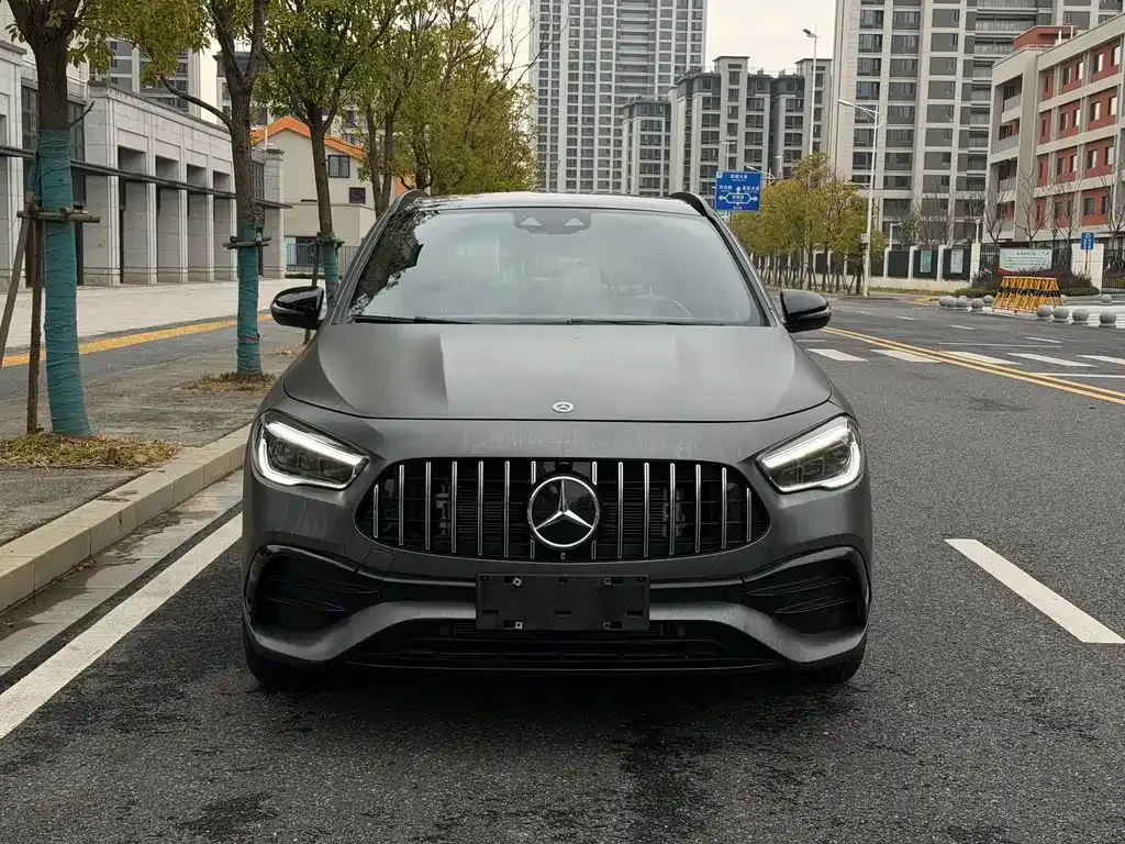 Mercedes-Benz GLA AMG — фото 6