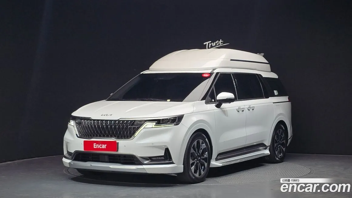 Kia Carnival — фото 1