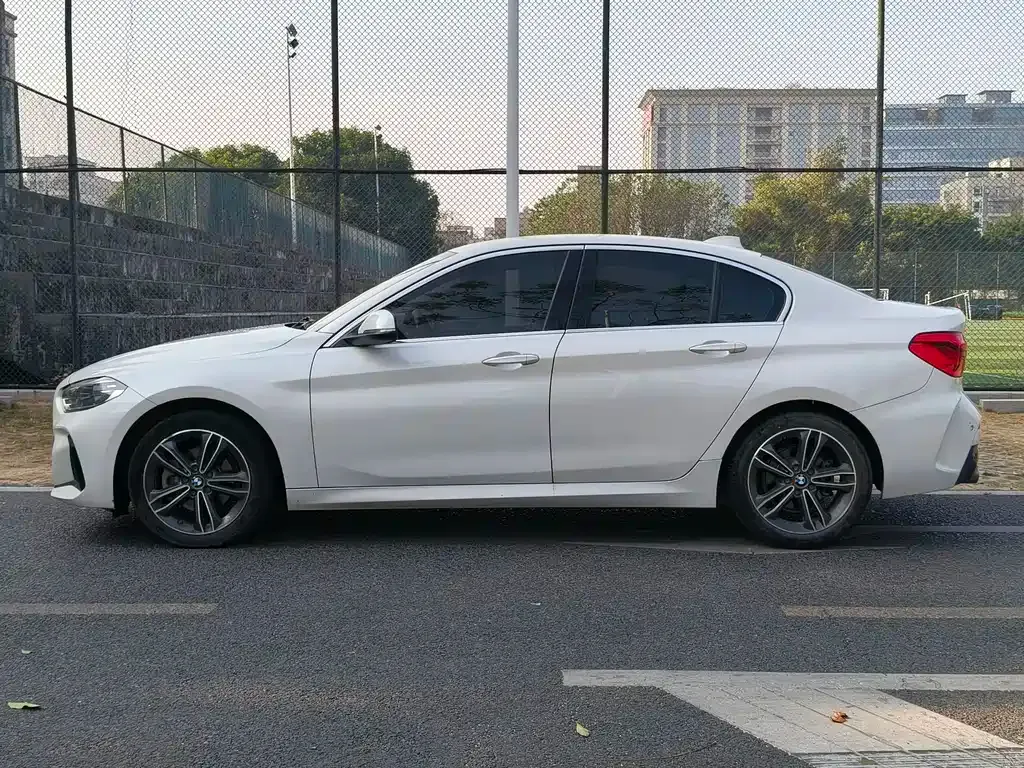 BMW 1 Series — фото 10
