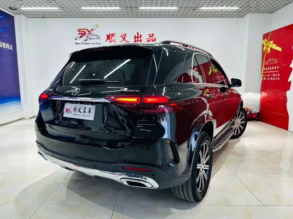 Mercedes-Benz GLE — фото 9