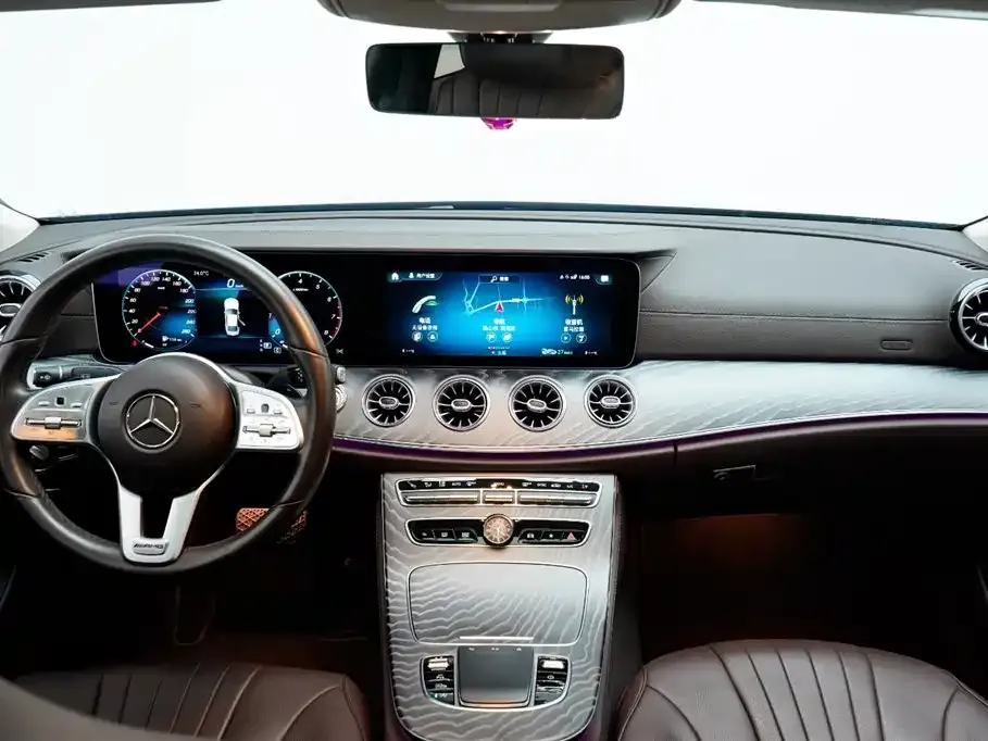 Mercedes-Benz CLS — фото 6