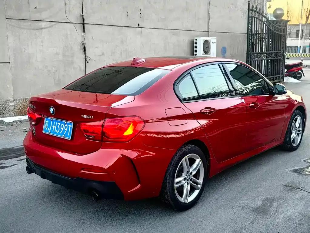 BMW 1 Series — фото 9