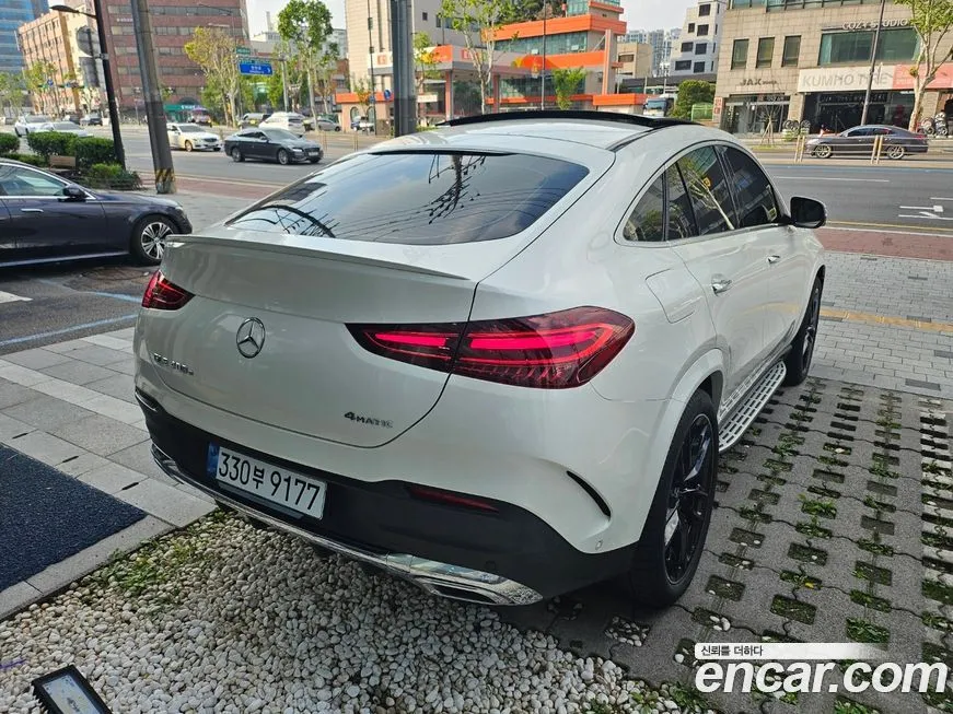 Mercedes-Benz GLE-Class — фото 10