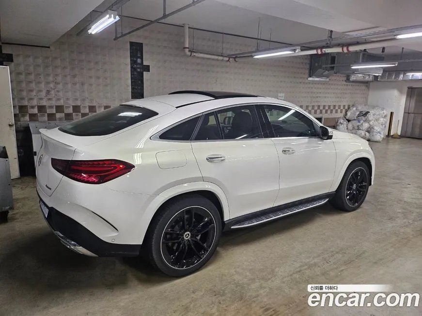 Mercedes-Benz GLE-Class — фото 7