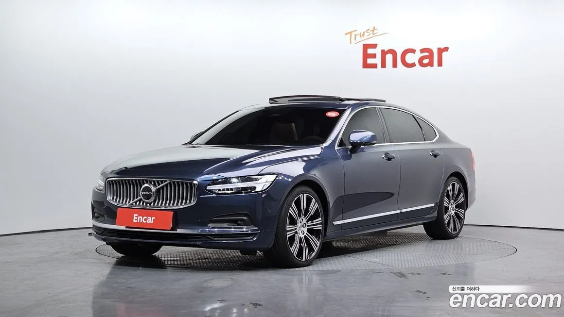Volvo S90 — фото 1