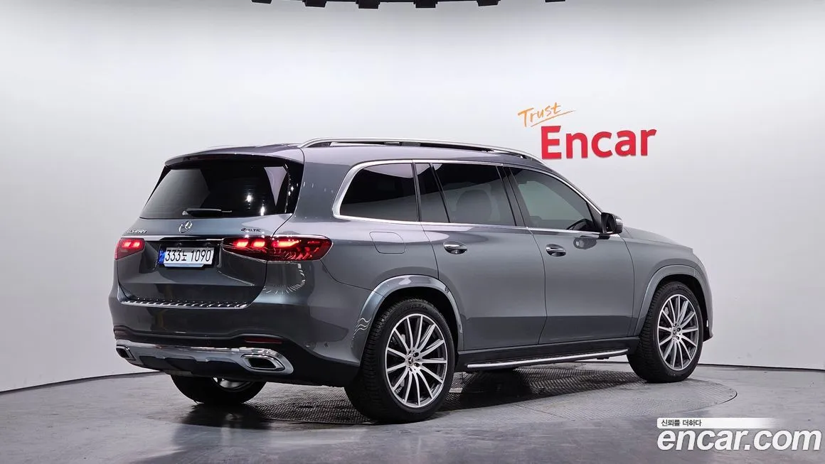 Mercedes-Benz GLS-Class — фото 6