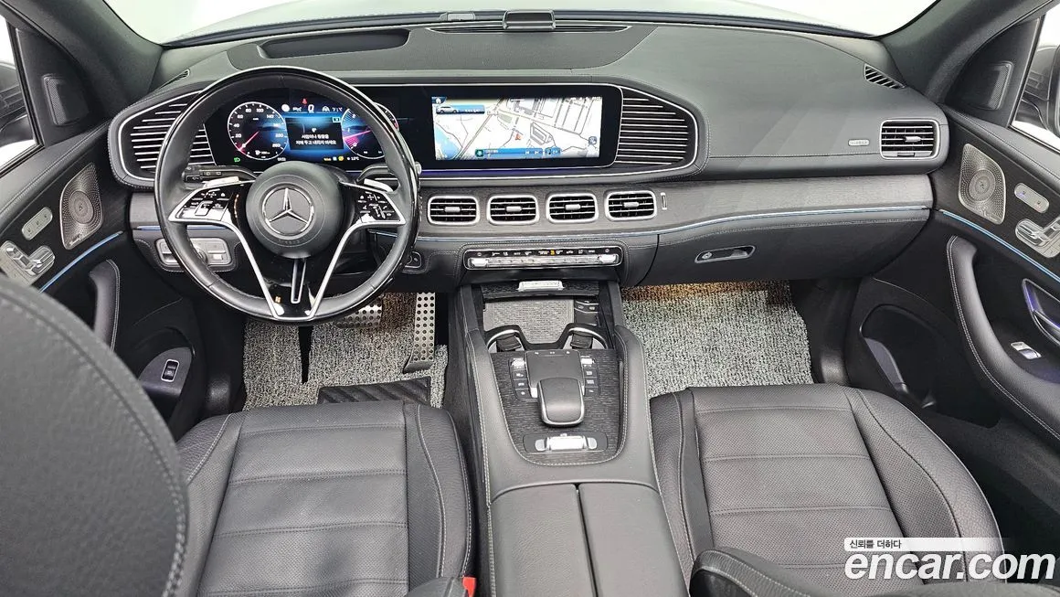 Mercedes-Benz GLS-Class — фото 10