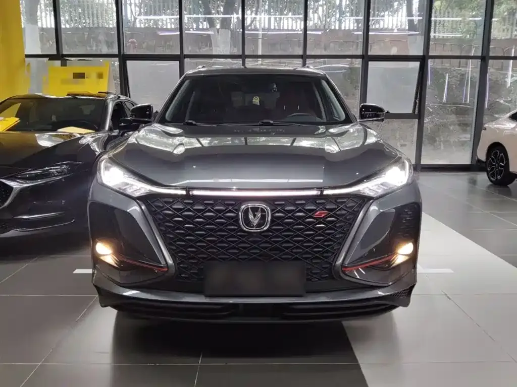 Changan CS75PLUS — фото 2