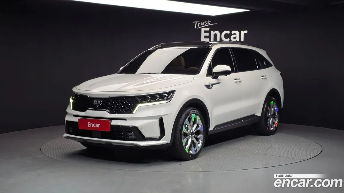 Kia Sorento — фото 1