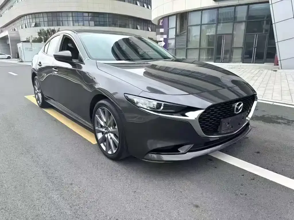 Mazda 3 Axela — фото 3