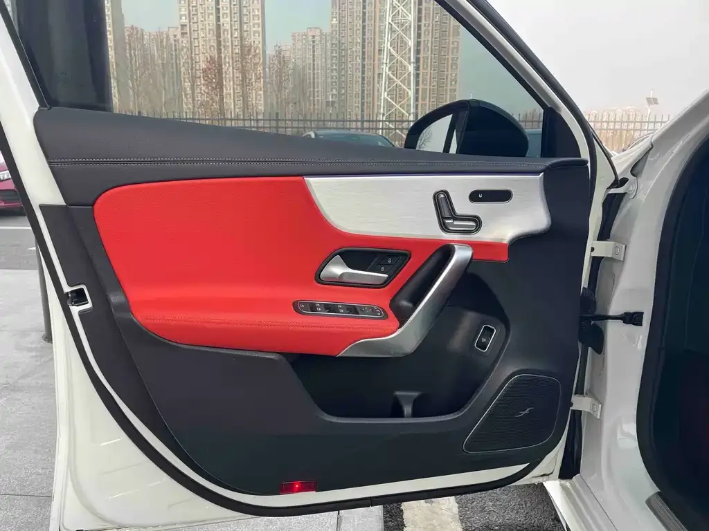 Mercedes-Benz A-Class AMG — фото 5