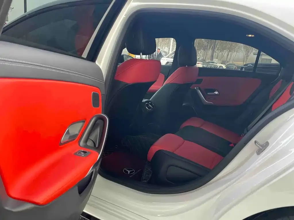 Mercedes-Benz A-Class AMG — фото 2