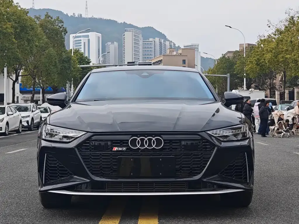 Audi A7L — фото 4