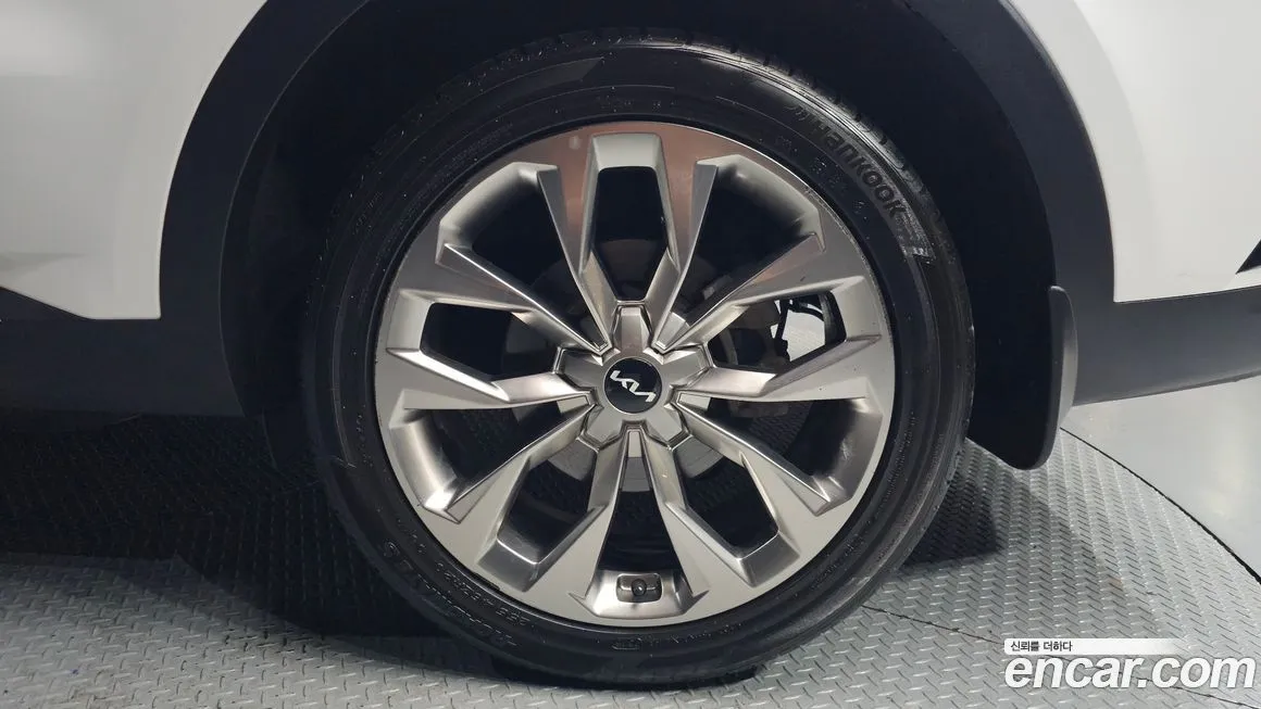 Kia Sorento — фото 6