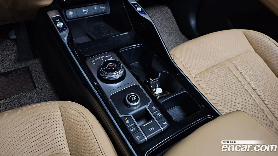Kia Sorento — фото 9