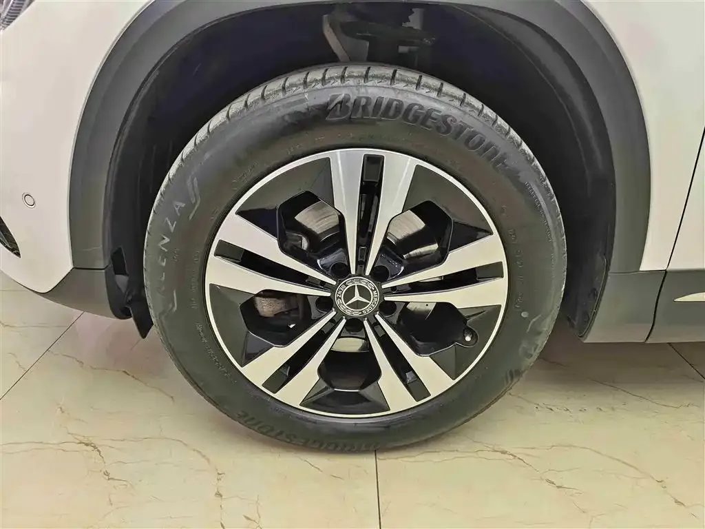 Mercedes-Benz GLA — фото 10