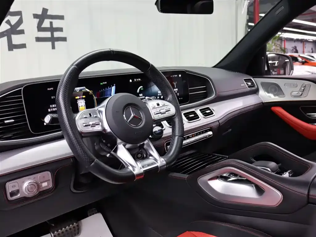 Mercedes-Benz GLE AMG — фото 4