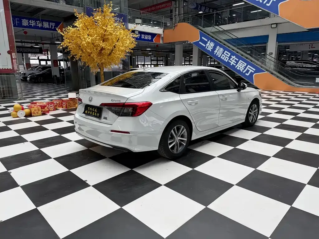 Honda Civic — фото 6