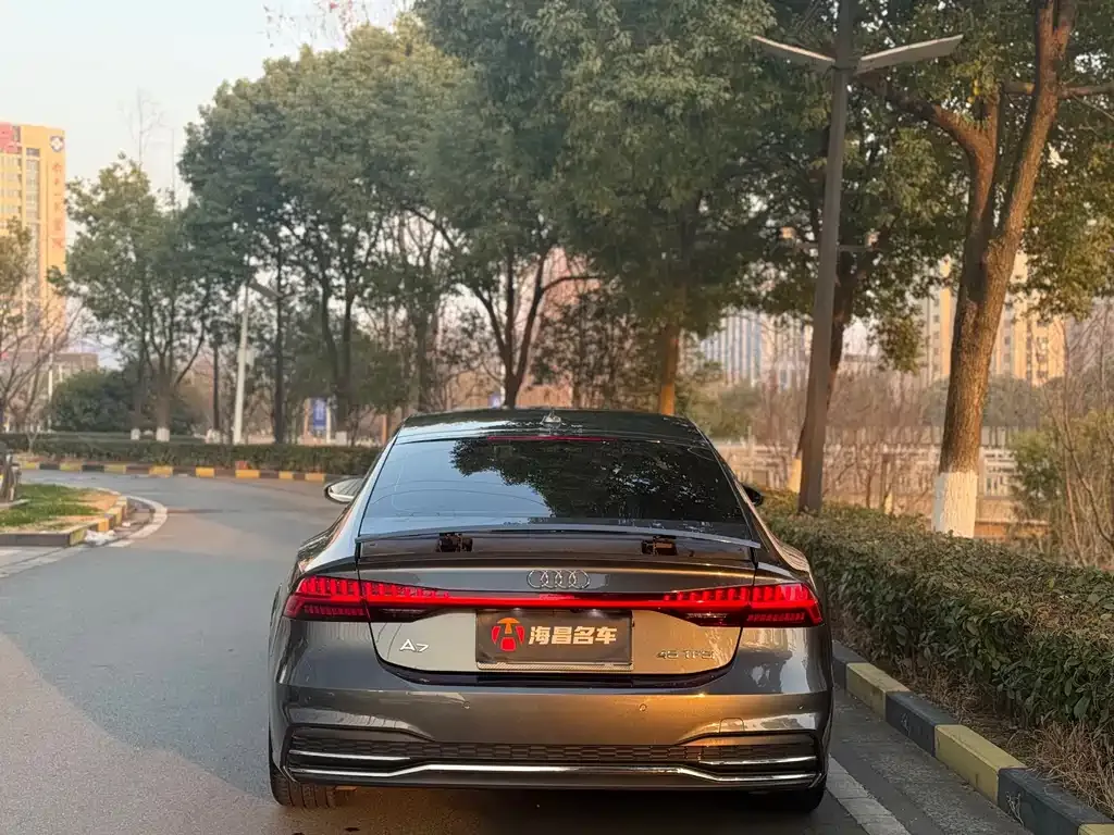 Audi A7 — фото 5