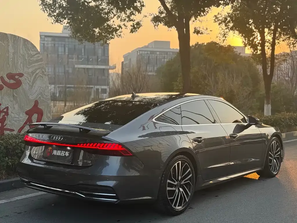 Audi A7 — фото 4