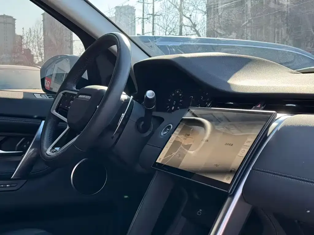 Land Rover Discovery Sport — фото 4