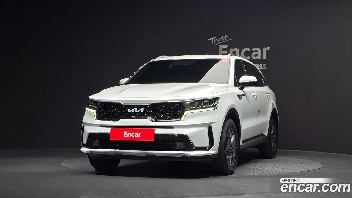 Kia Sorento — фото 7