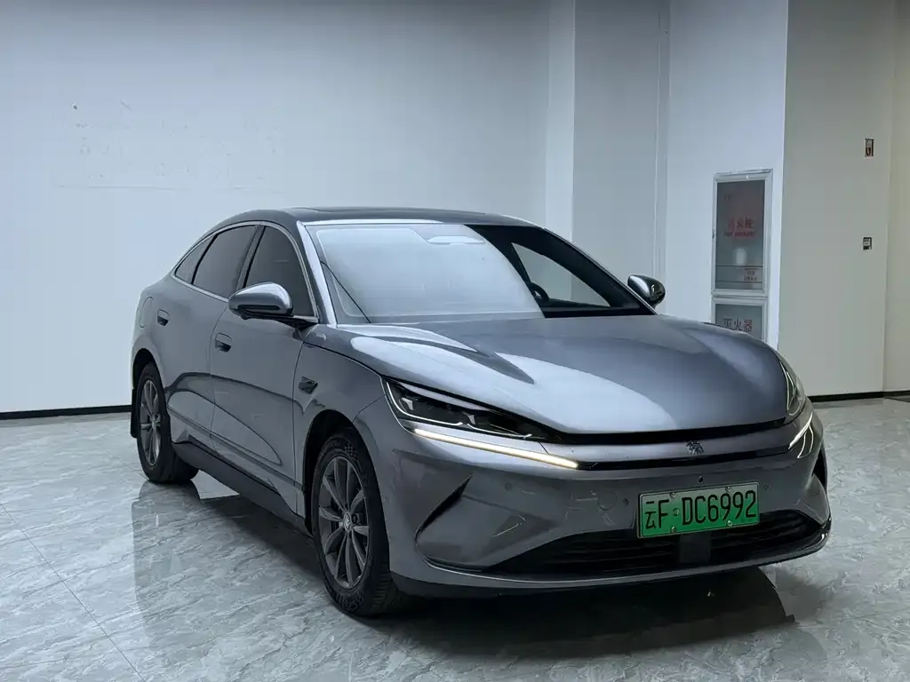 BYD Qin L — фото 6