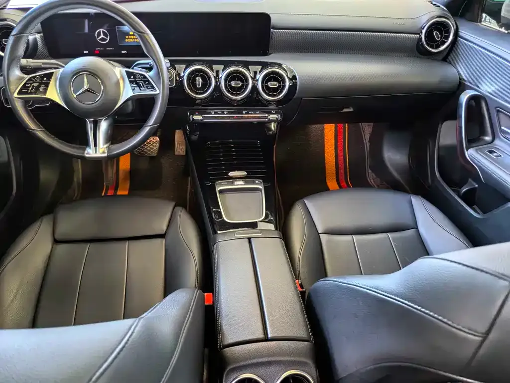 Mercedes-Benz A-Class — фото 3