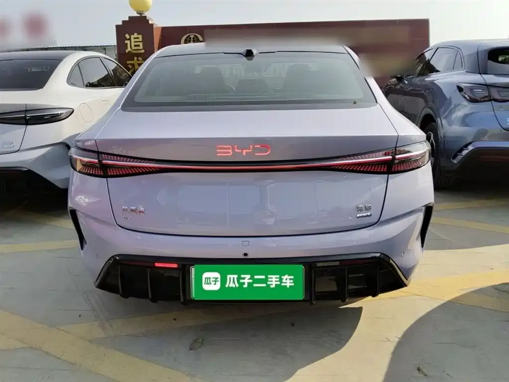 BYD Seal — фото 2
