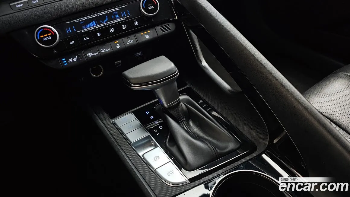 Hyundai AVANTE — фото 9