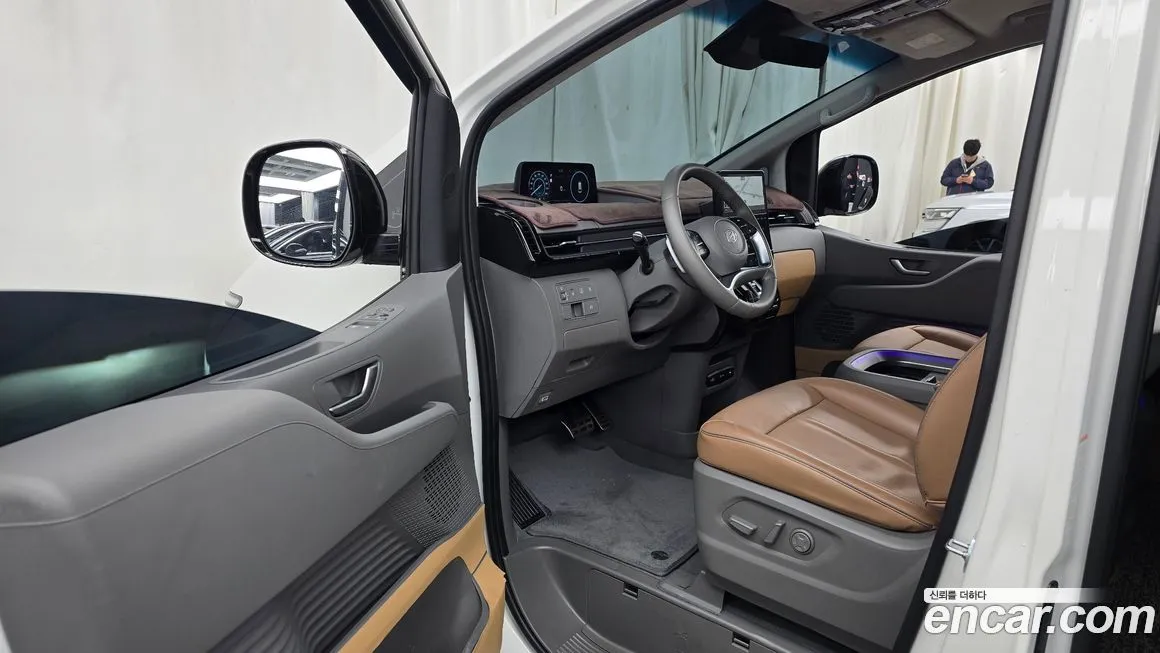 Hyundai Staria — фото 8