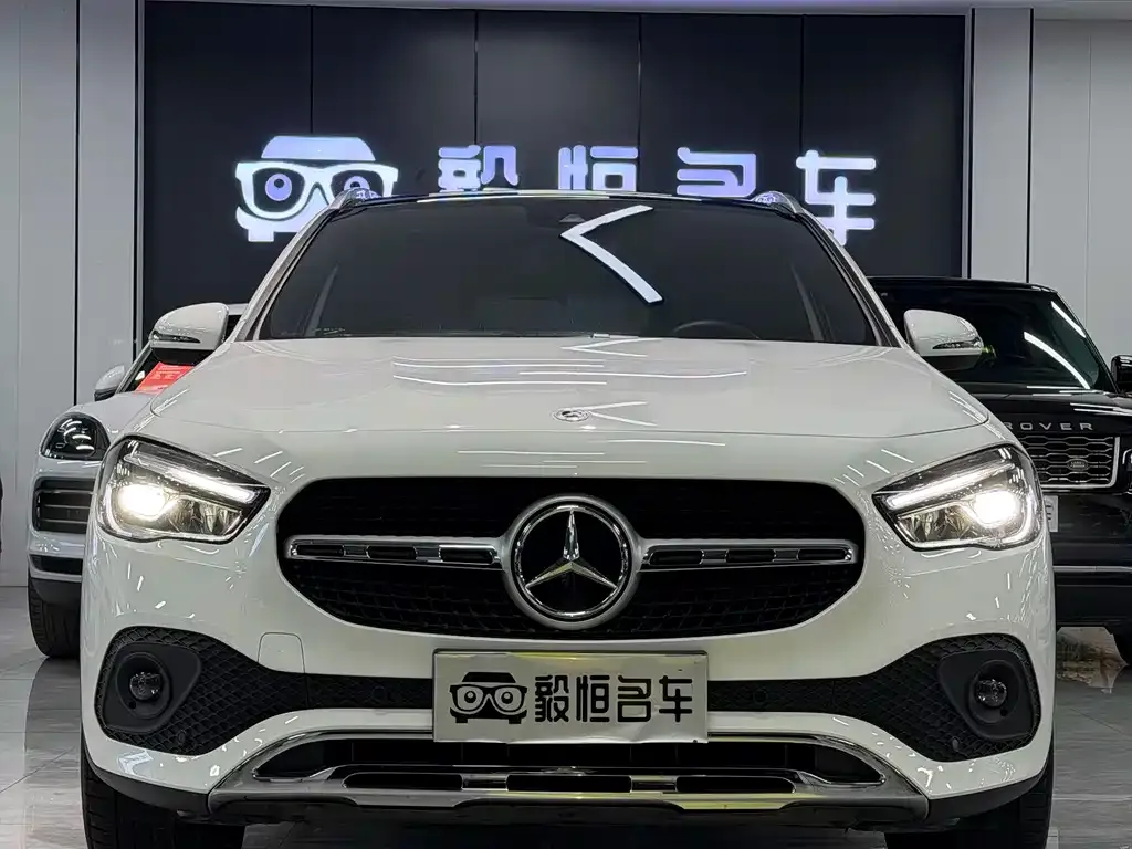 Mercedes-Benz GLA — фото 2