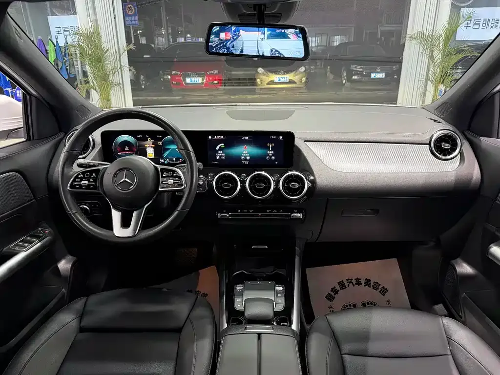 Mercedes-Benz GLA — фото 8
