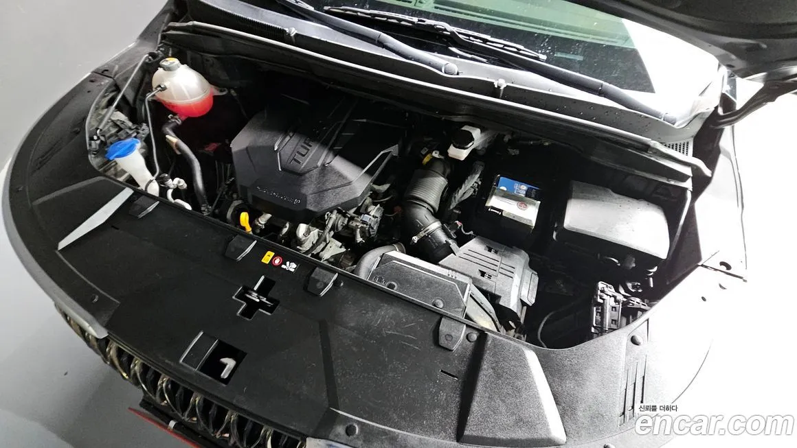 Kia Carnival — фото 10