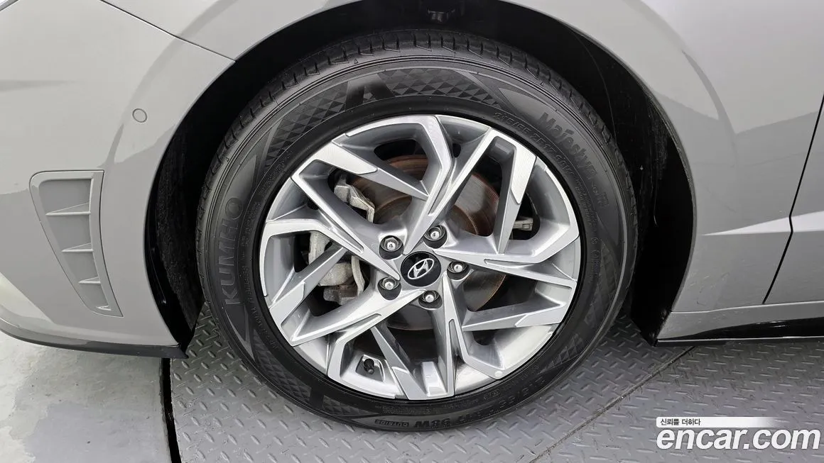 Hyundai Sonata — фото 4