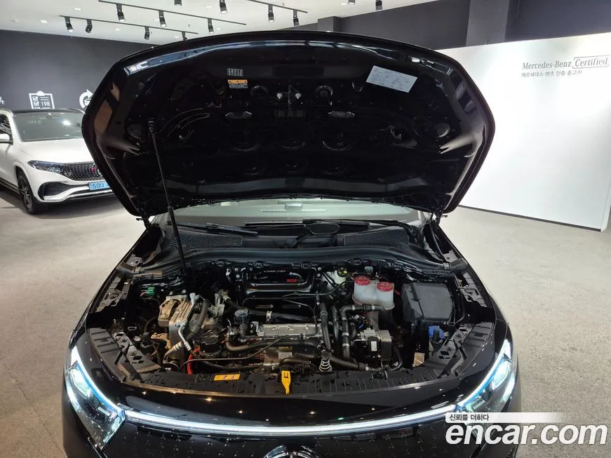 Mercedes-Benz EQA — фото 10