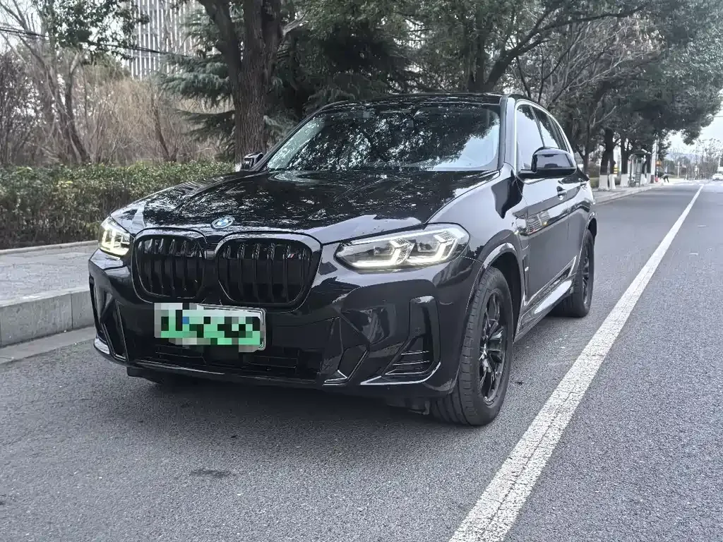 BMW iX3 — фото 1
